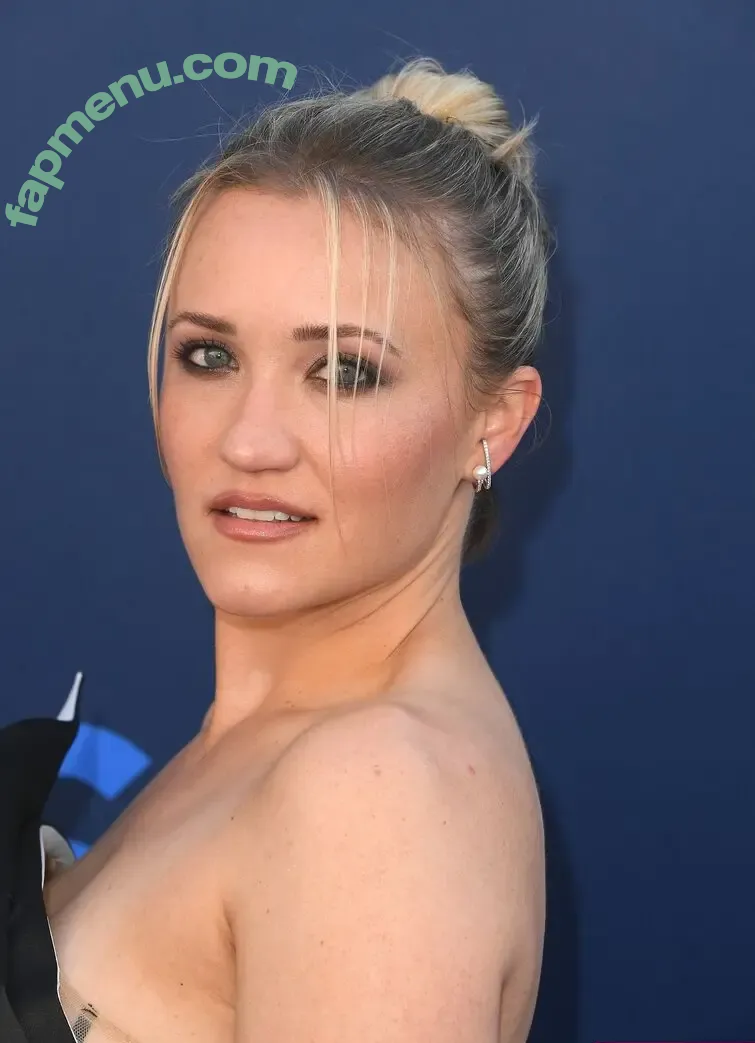 Emily Osment nude photo #0626 (emilyosment / laurenx687)