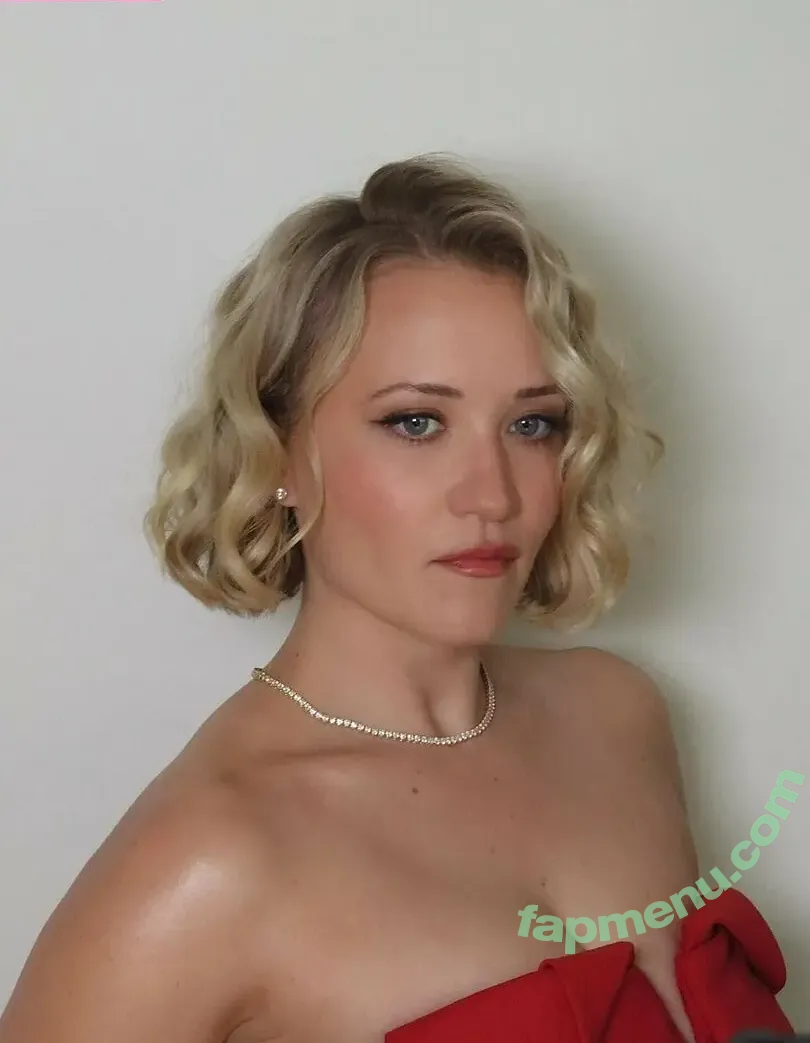 Emily Osment nude photo #0666 (emily_osment / emilyosment)