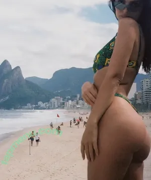 Emily Ratajkowski / emrata nude photo #9194