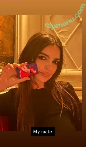 Emily Ratajkowski / emrata nude photo #9224