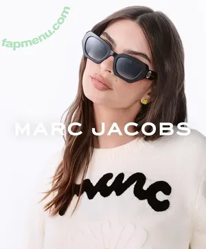 Emily Ratajkowski / emrata nude photo #9239