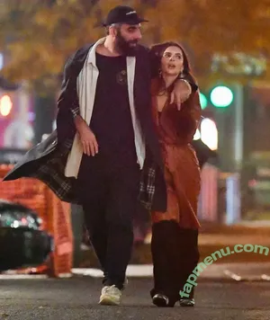 Emily Ratajkowski / emrata nude photo #9442