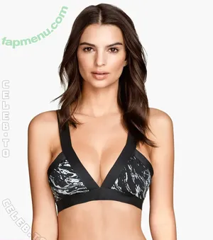 Emily Ratajkowski / Officialemilyratajkowski / emrata nude photo #9732