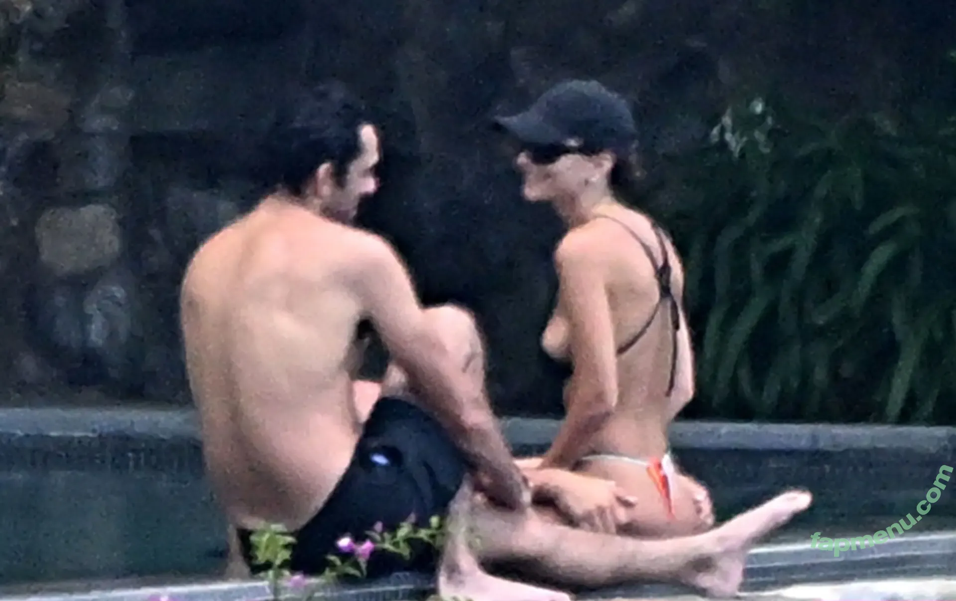 Emily Ratajkowski nude photo #9080 (emrata)