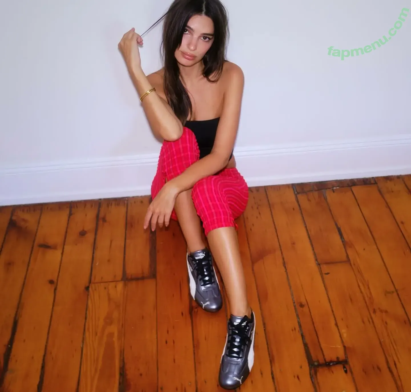 Emily Ratajkowski nude photo #9177 (emrata)