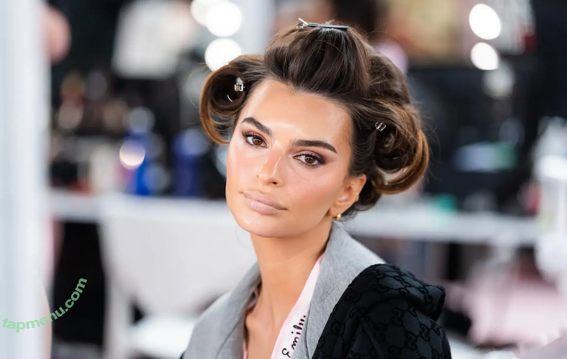 Emily Ratajkowski nude photo #9246 (emrata)