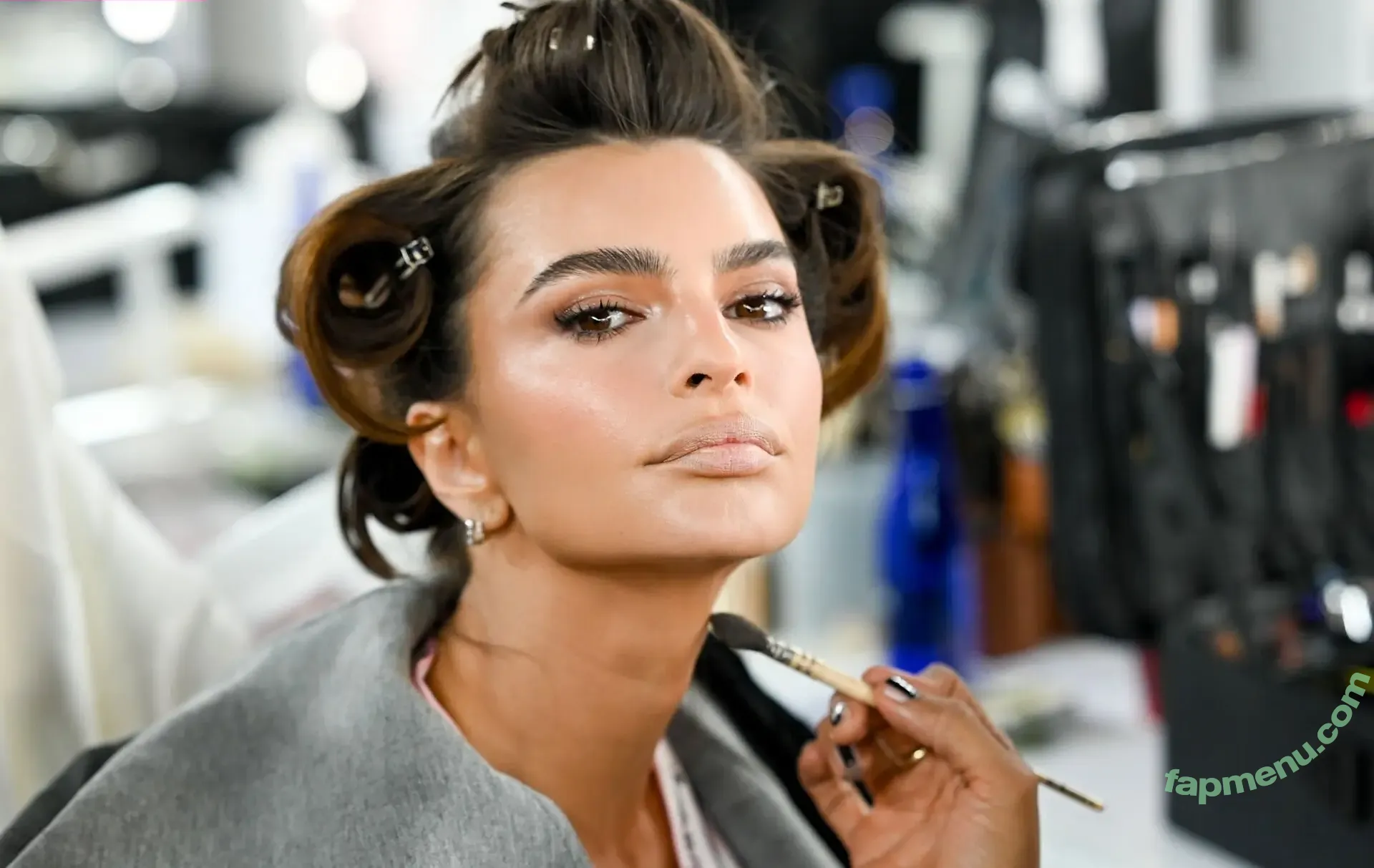 Emily Ratajkowski nude photo #9249 (emrata)