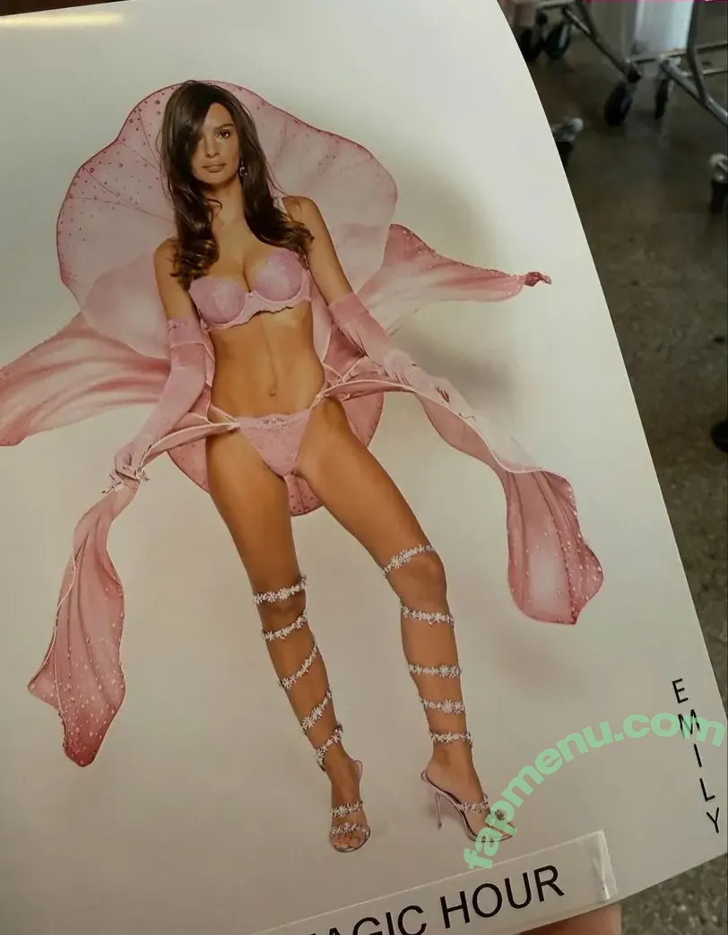 Emily Ratajkowski nude photo #9274 (emrata)