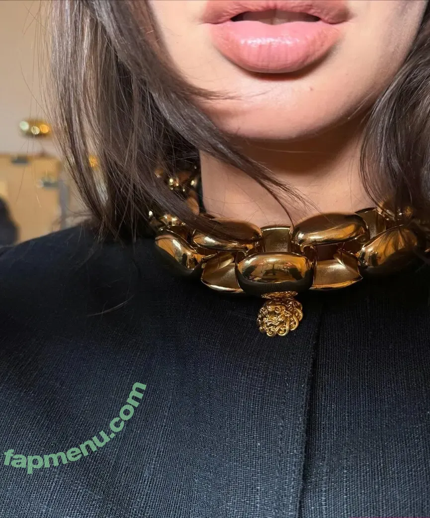 Emily Ratajkowski nude photo #9659 (Officialemilyratajkowski / emrata)