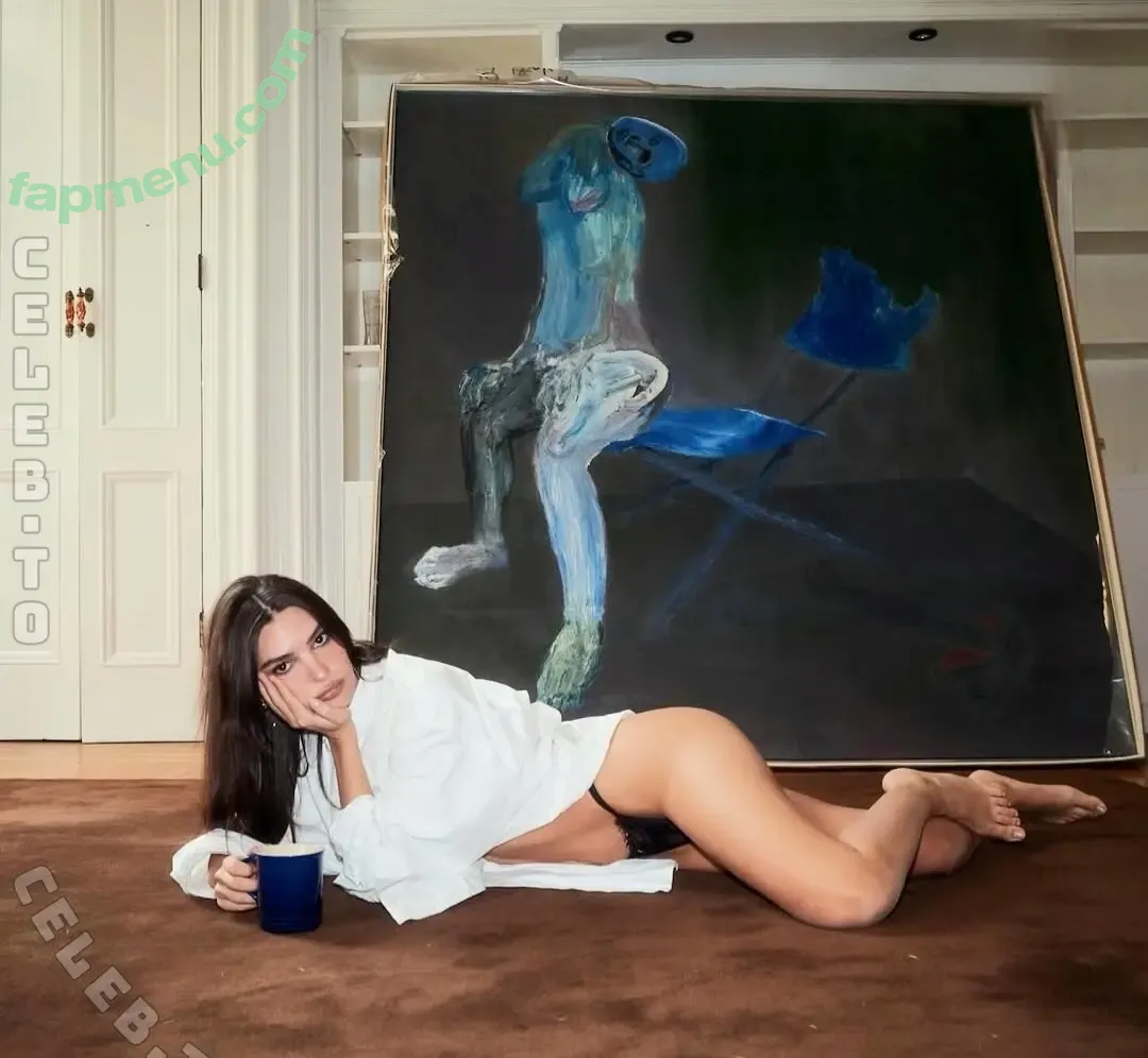 Emily Ratajkowski nude photo #9693 (Officialemilyratajkowski / emrata)