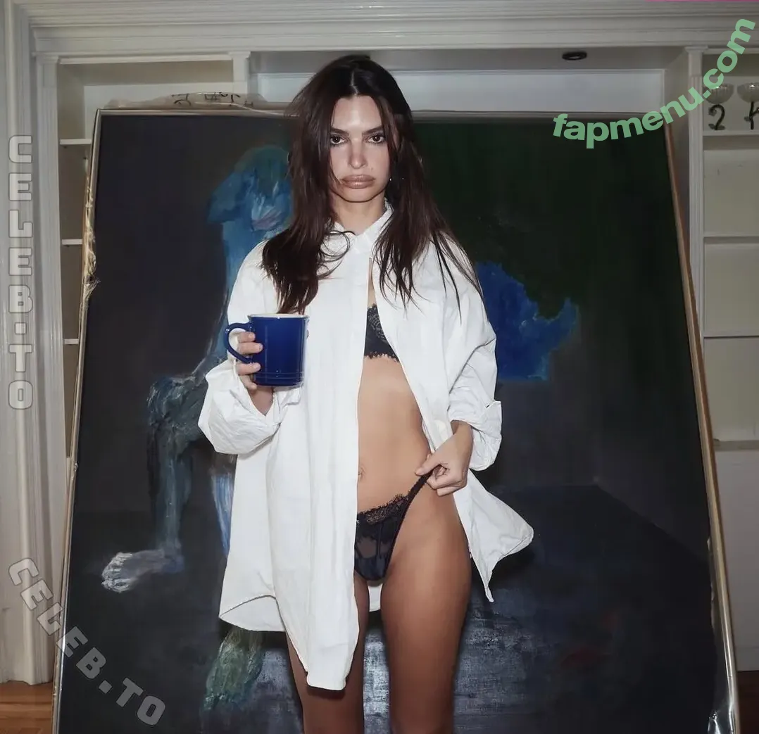 Emily Ratajkowski nude photo #9758 (Officialemilyratajkowski / emrata)