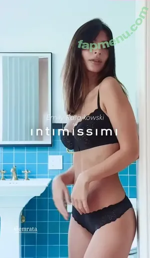 Emily Ratajkowski / emrata nude photo #8131