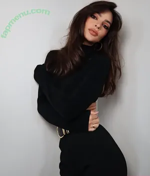 Emily Ratajkowski / emrata nude photo #8642