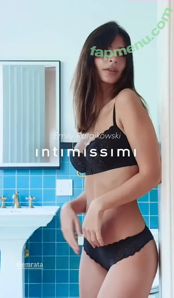 Emily Ratajkowski nude photo #8131 (emrata)