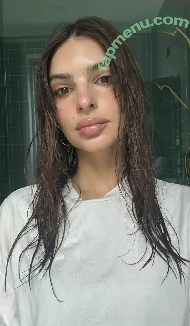 Emily Ratajkowski nude photo #8413 (emrata)