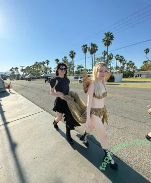 Emily Roberts / The Last Dinner Party / emilyrobertsguitarist nude photo #0009