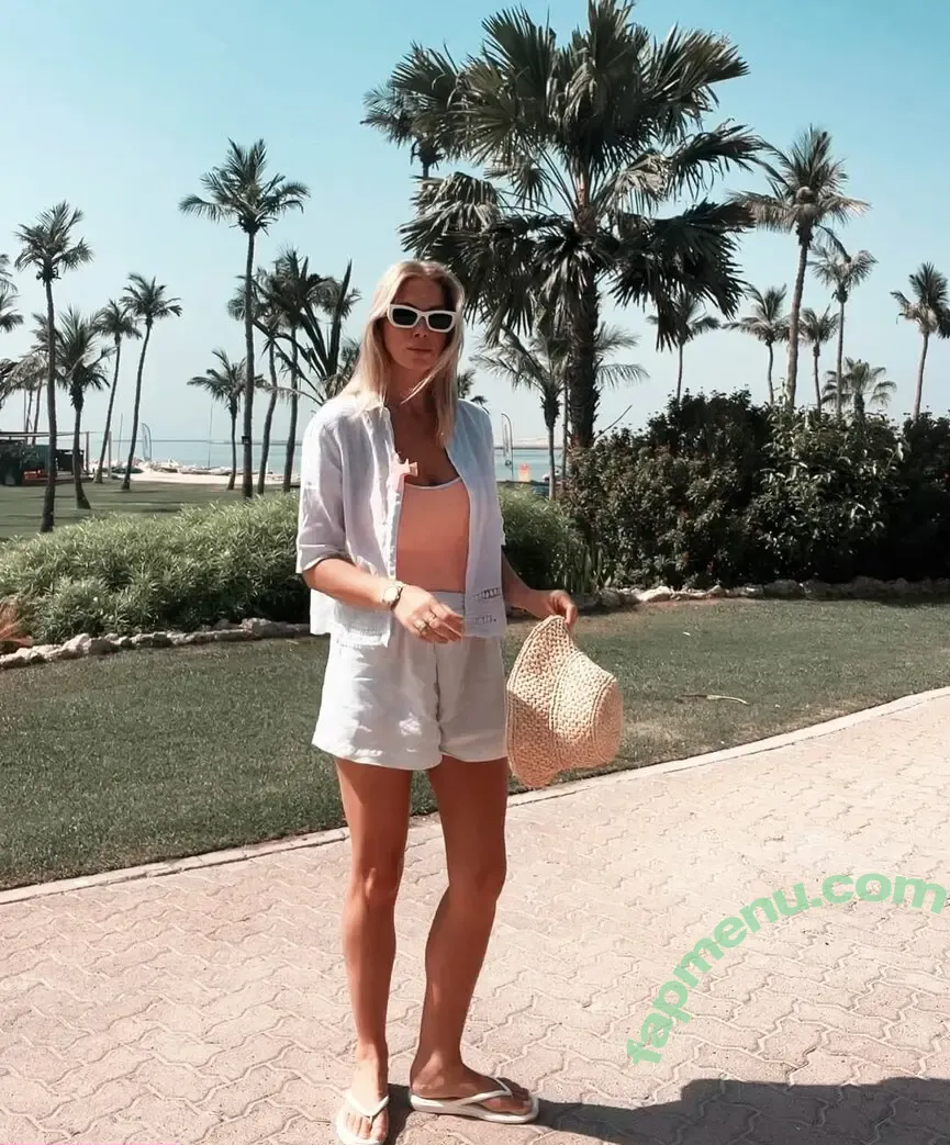 Emily Rose Ross nude photo #0001 (emilyroseross_x / emilyross)