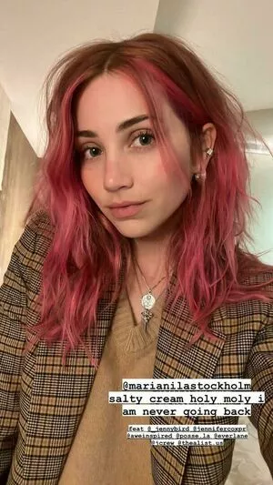 Emily Rudd / emilysteaparty nude photo #0099