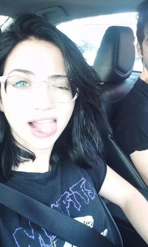 Emily Rudd / emilysteaparty nude photo #0123