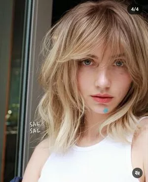 Emily Rudd / emilysteaparty nude photo #0207