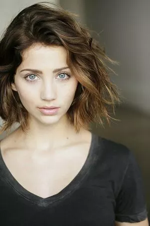 Emily Rudd / emilysteaparty nude photo #0210