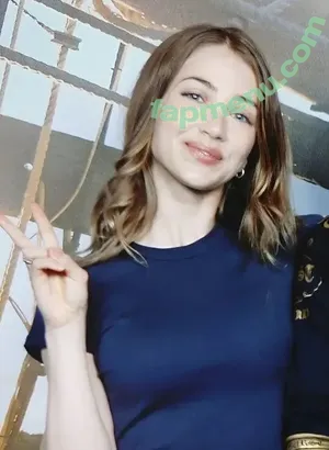 Emily Rudd / emilysteaparty nude photo #0319