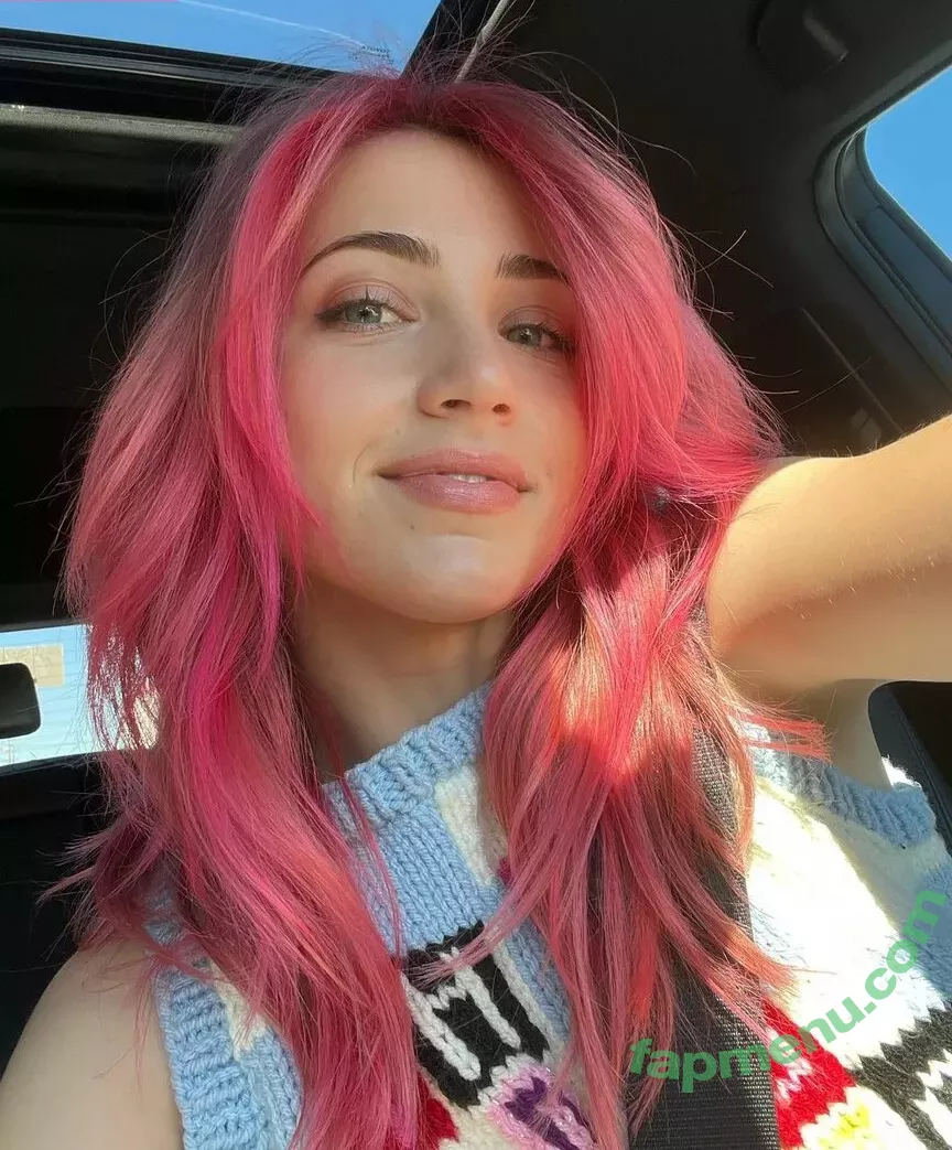 Emily Rudd nude photo #0104 (emilysteaparty)
