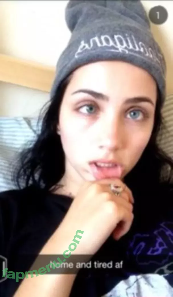 Emily Rudd nude photo #0110 (emilysteaparty)