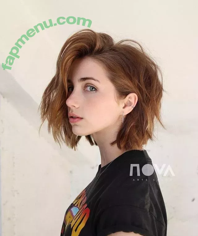 Emily Rudd nude photo #0162 (emilysteaparty)