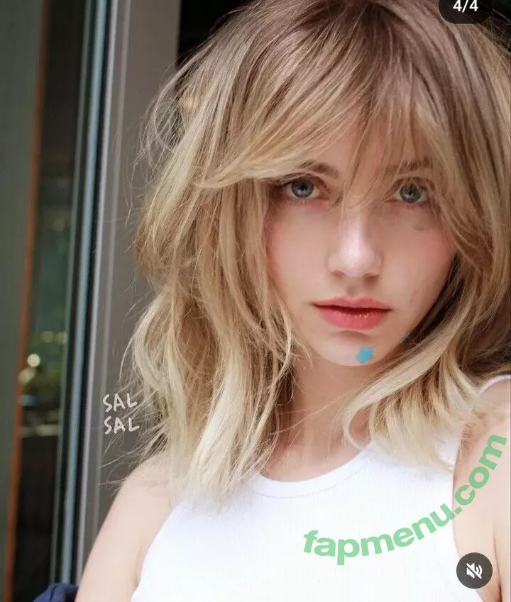 Emily Rudd nude photo #0207 (emilysteaparty)
