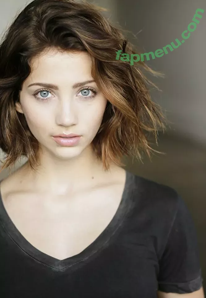 Emily Rudd nude photo #0210 (emilysteaparty)