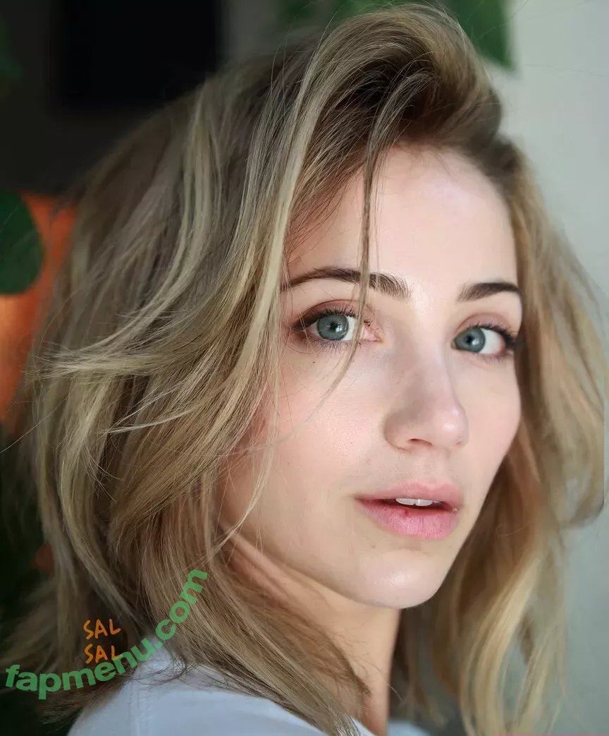 Emily Rudd nude photo #0231 (emilysteaparty)
