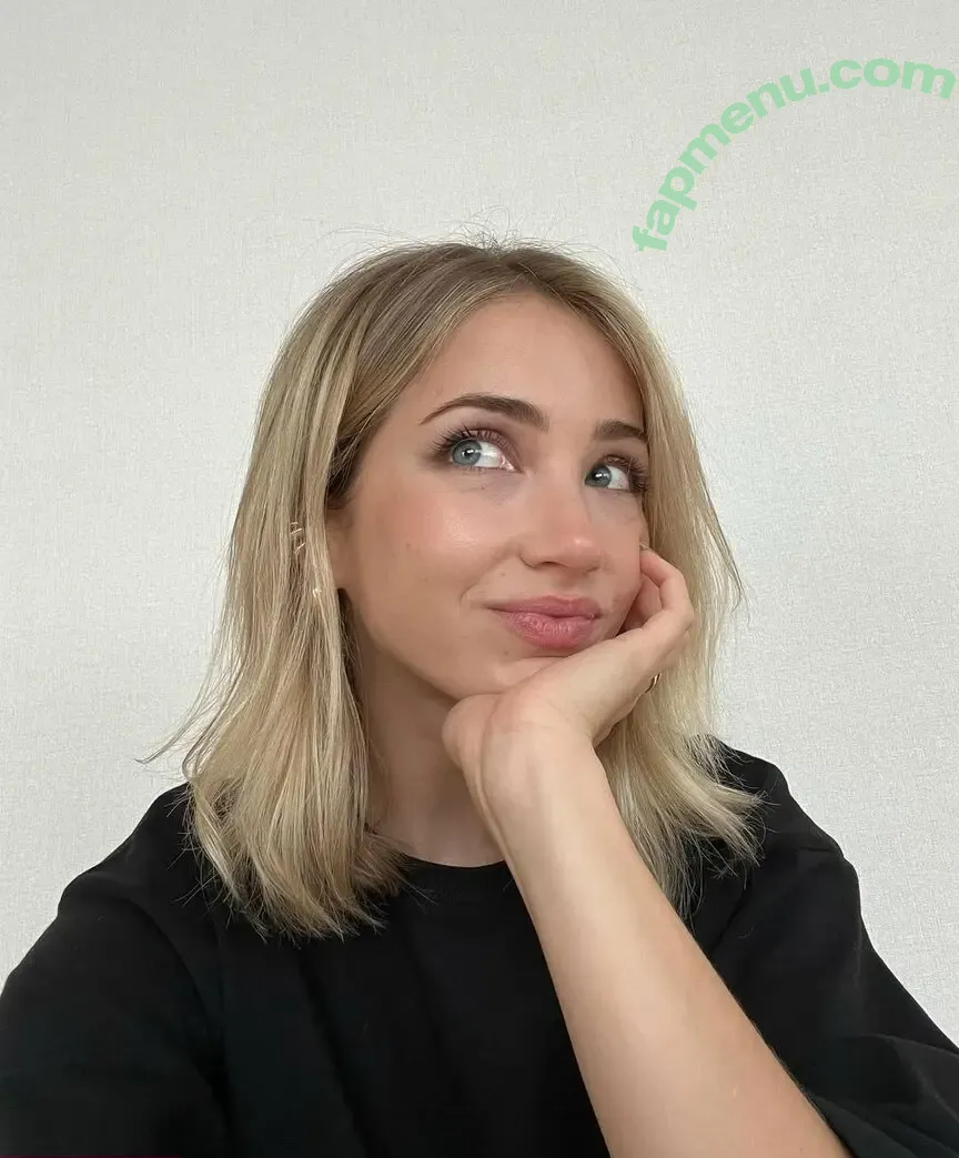 Emily Rudd nude photo #0419 (emilysteaparty)