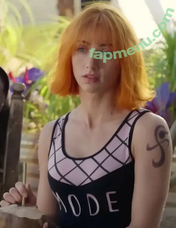 Emily Rudd nude photo #0453 (emilysteaparty)