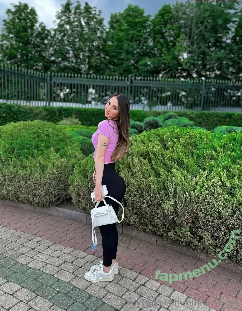 Emily Sweet nude photo #0035 (itsemilysweet)