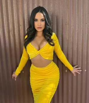 Emily Tosta / (Mayans M.C and PartyFive / Dominican Actress / emilytosta nude photo #0017