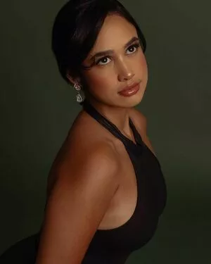 Emily Tosta / (Mayans M.C and PartyFive / Dominican Actress / emilytosta nude photo #0145