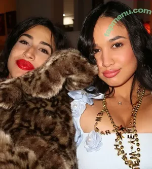 Emily Tosta / (Mayans M.C and PartyFive / Dominican Actress / emilytosta nude photo #0413