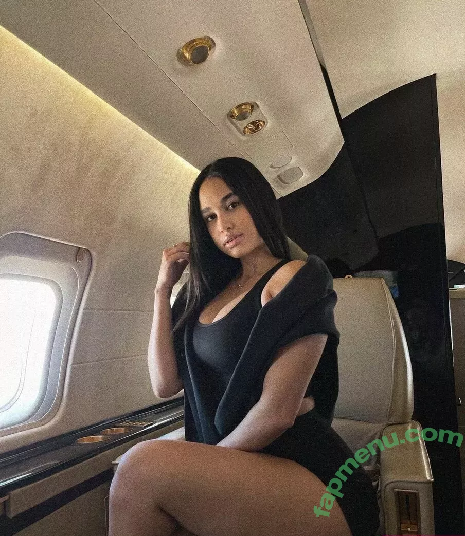 Emily Tosta nude photo #0029 ((Mayans M.C and PartyFive / Dominican Actress / emilytosta)