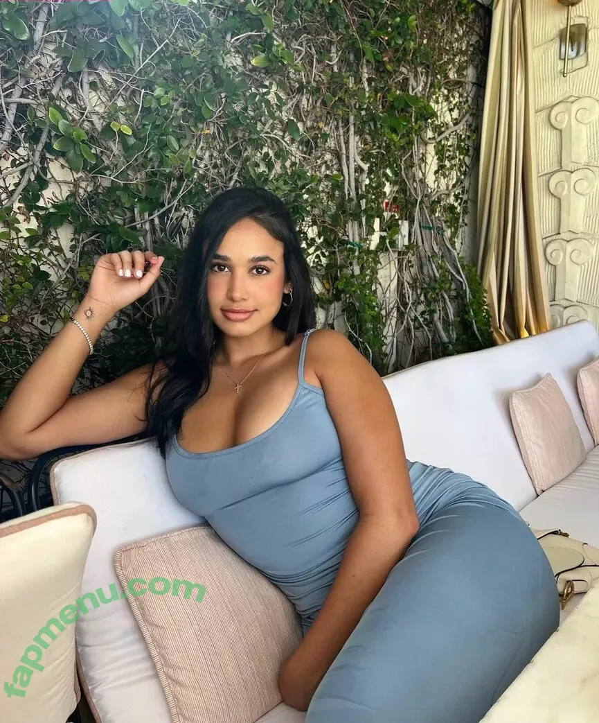 Emily Tosta nude photo #0064 ((Mayans M.C and PartyFive / Dominican Actress / emilytosta)