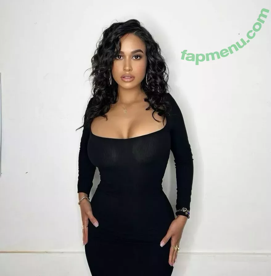 Emily Tosta nude photo #0066 ((Mayans M.C and PartyFive / Dominican Actress / emilytosta)