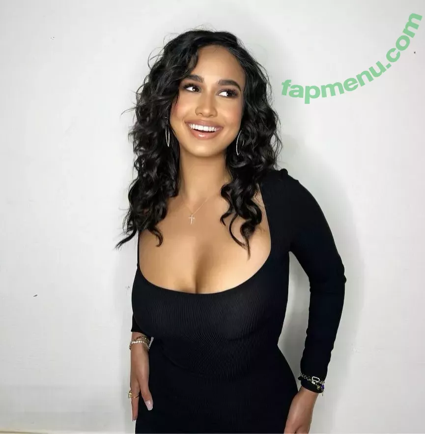Emily Tosta nude photo #0068 ((Mayans M.C and PartyFive / Dominican Actress / emilytosta)
