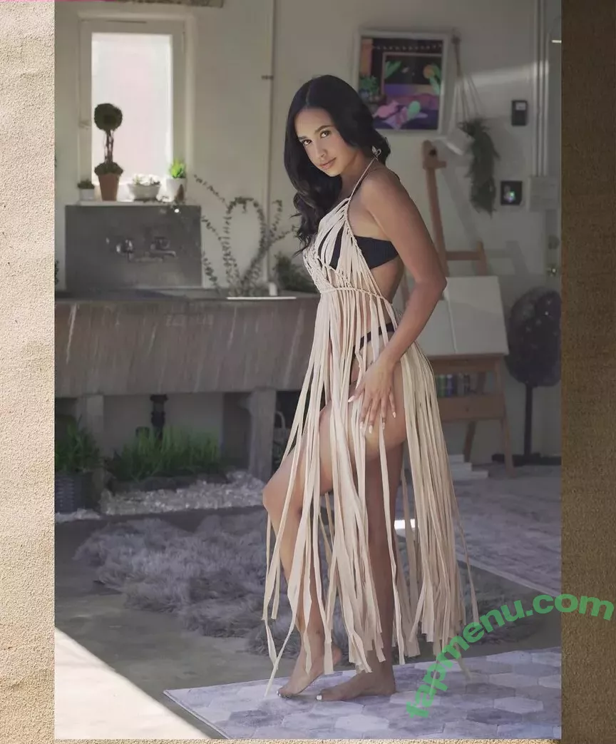 Emily Tosta nude photo #0114 ((Mayans M.C and PartyFive / Dominican Actress / emilytosta)