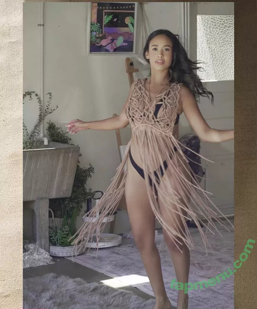 Emily Tosta nude photo #0120 ((Mayans M.C and PartyFive / Dominican Actress / emilytosta)