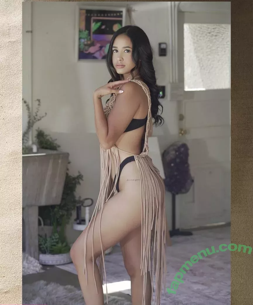 Emily Tosta nude photo #0125 ((Mayans M.C and PartyFive / Dominican Actress / emilytosta)
