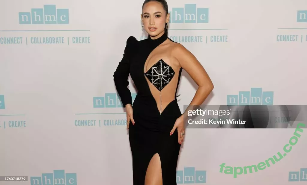 Emily Tosta nude photo #0206 ((Mayans M.C and PartyFive / Dominican Actress / emilytosta)
