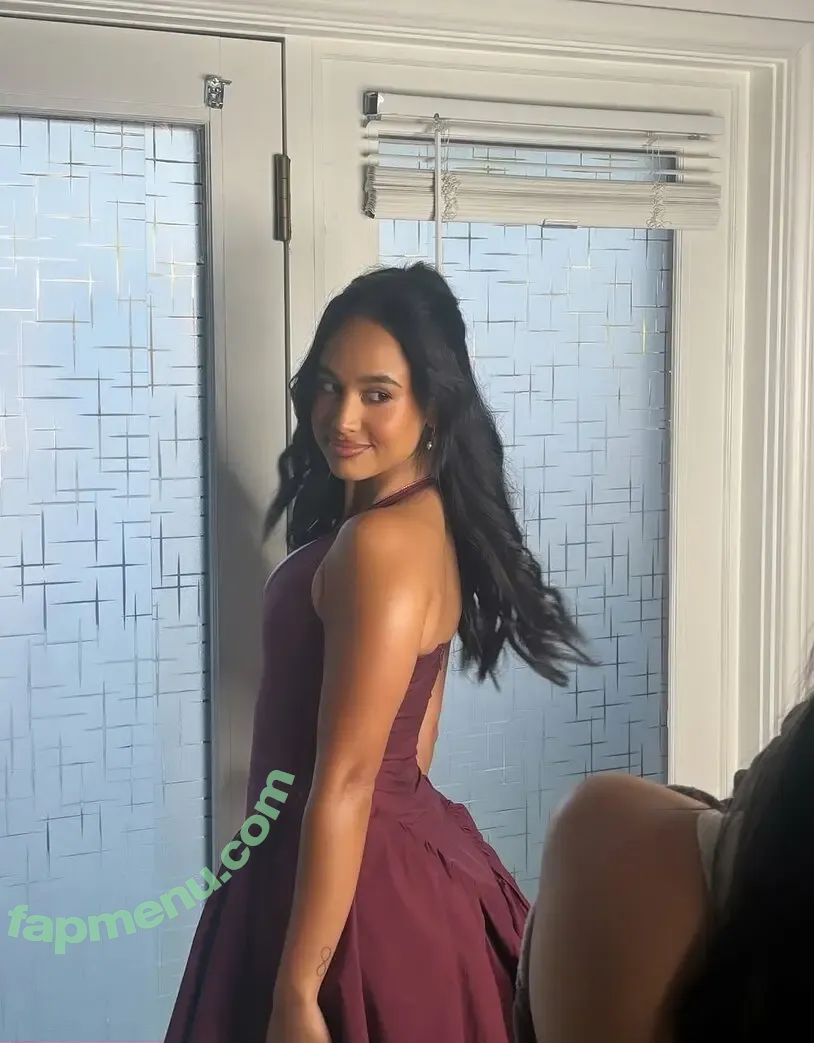 Emily Tosta nude photo #0399 ((Mayans M.C and PartyFive / Dominican Actress / emilytosta)