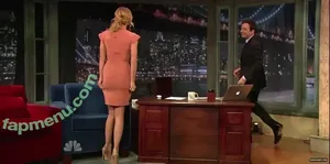 Emily VanCamp / emilyvancamp nude photo #0136