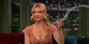 Emily VanCamp / emilyvancamp nude photo #0141