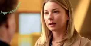 Emily VanCamp / emilyvancamp nude photo #0201